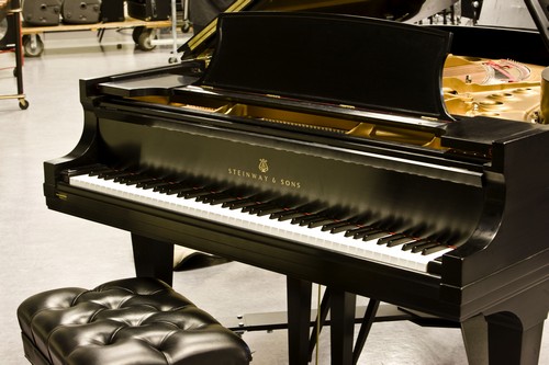 Các thương hiệu đàn piano cơ hàng đầu tại thị trường Mỹ