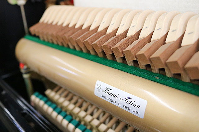 Yamaha UX Series Đẳng Cấp Khung Chữ X Huyền Thoại