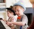 Mua Đàn Piano Cho Trẻ Em và Những Điều Cần Biết