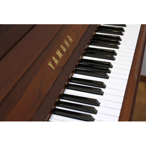 Piano Yamaha U300Wn