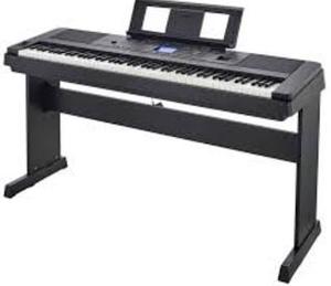 Đàn Piano Điện Yamaha DGX-660B (LP-7A)