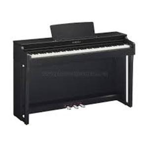 Đàn Piano Yamaha CLP 625PE