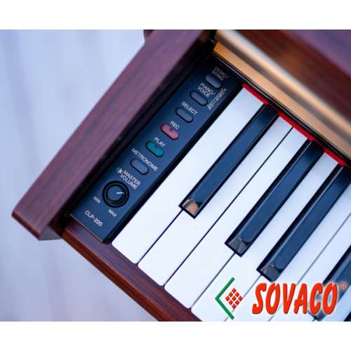 Piano Yamaha CLP-220